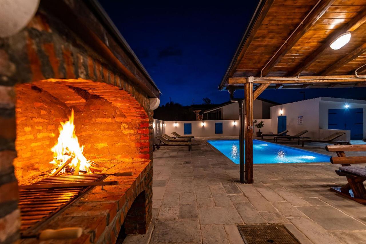Vitez'S House Novigrad/Knight'S House Novigrad Appartement Novigrad  Buitenkant foto